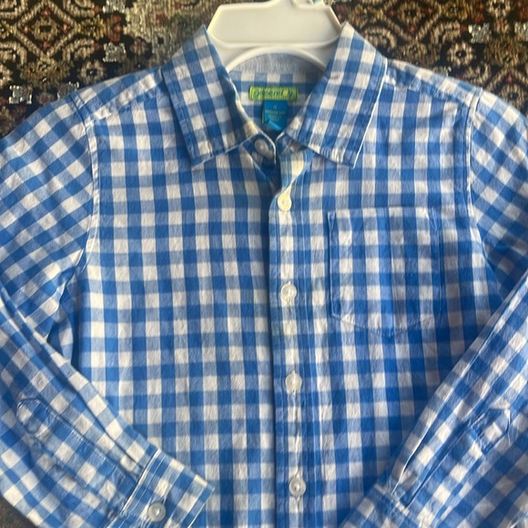 Boys button down size 6🤍💙 - Picture 2 of 4
